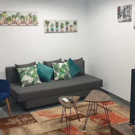 Leman Apartment *